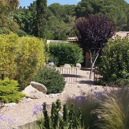 Penzion Les Jardins De Santa Giulia - Charmante Dhte